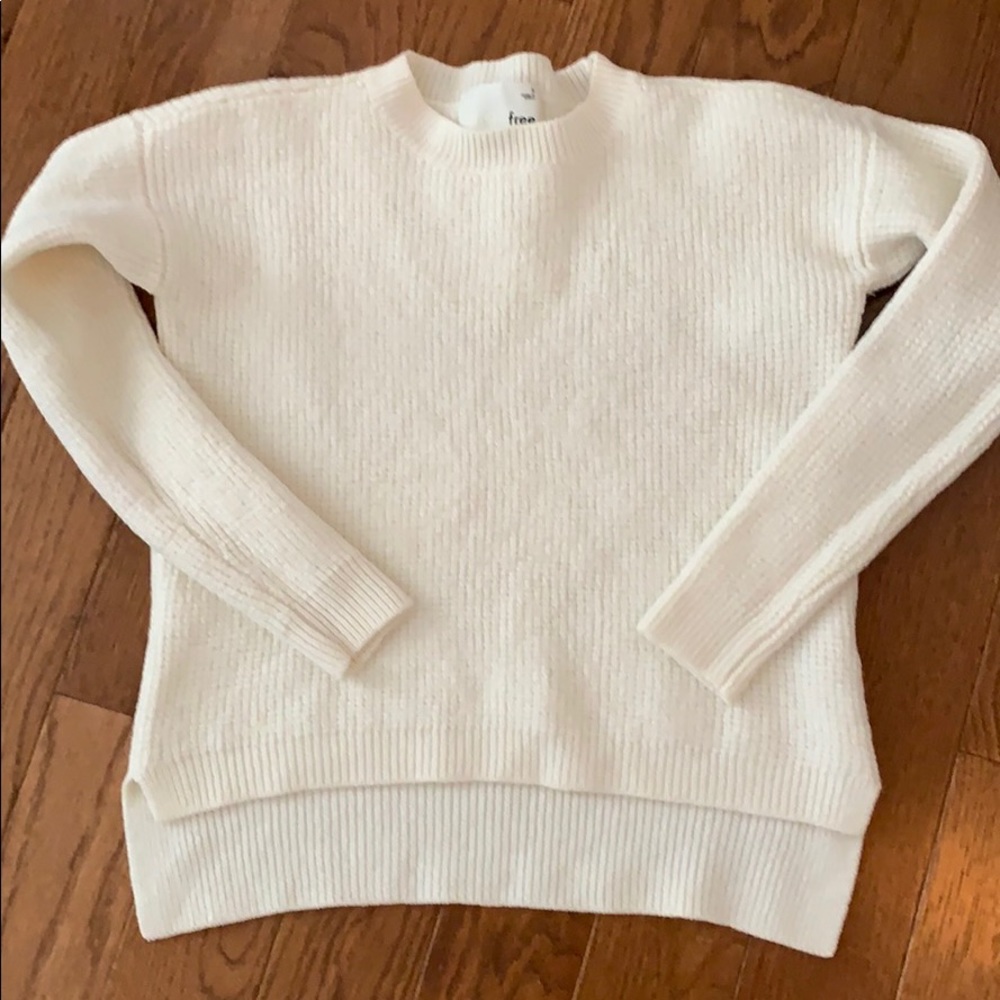Wilfred free cream wool sweater size small